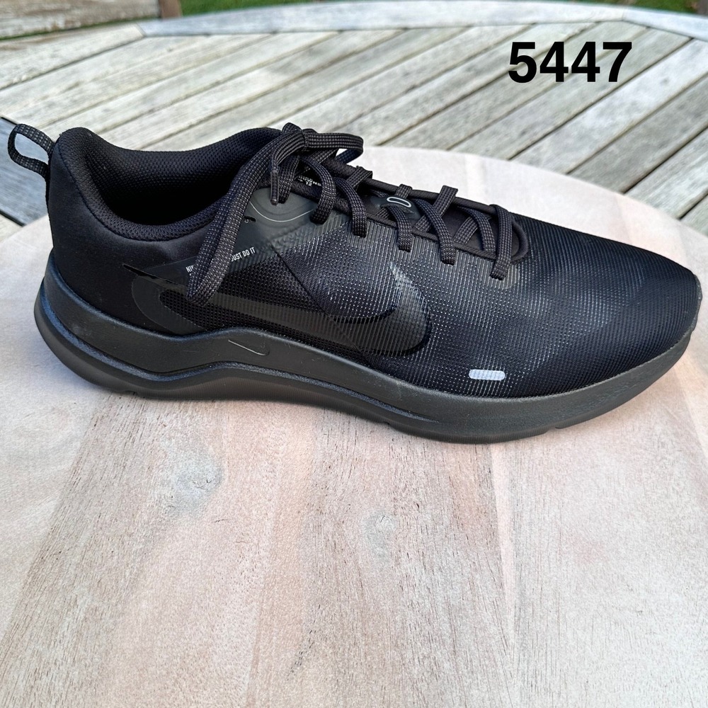 Nike Run Defy Mens Running Shoes Size 12 Black Anthracite Athletic Sneakers
